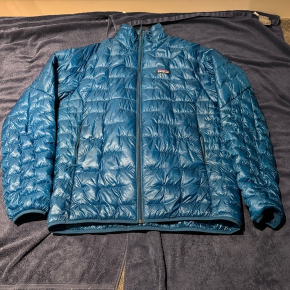 Patagonia Micro Puff Jacket - Picture 2 of 8